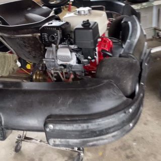 レンタルカート35号車にホンダGX200新エンジン搭載！
コレでメインのレンタルカート10台中9台はGXとなりました。