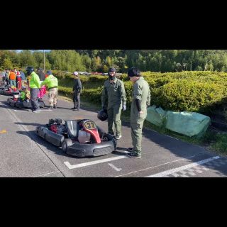 初心者チーム🔰限定！
楽しんだもん勝ち！
スーパーエンジョイ3時間耐久レース🌈
まもなくスタートです▶️