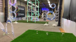 🌈レインボー2階で本日開催!
《《《 WTW三重大会 》》》
ドローンレースの地区予選です!
遠くは沖縄からも参戦!
いよいよ始まります!